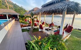 พาราไดซ์ คอทเทจ รีสอร์ท